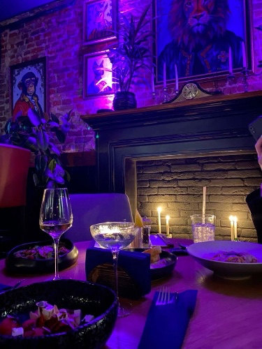 MeyByrd's tweet photo. I just received Dinner Fund from Anonymous. Good work! Who’s getting Me a gift next? 😌 https://t.co/RJBn5lMOMX
