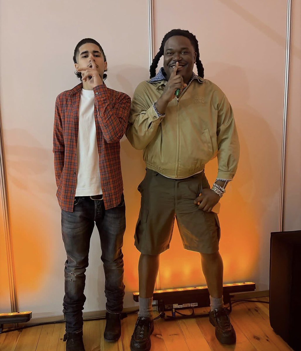 Lyrical Lemonade tweet media