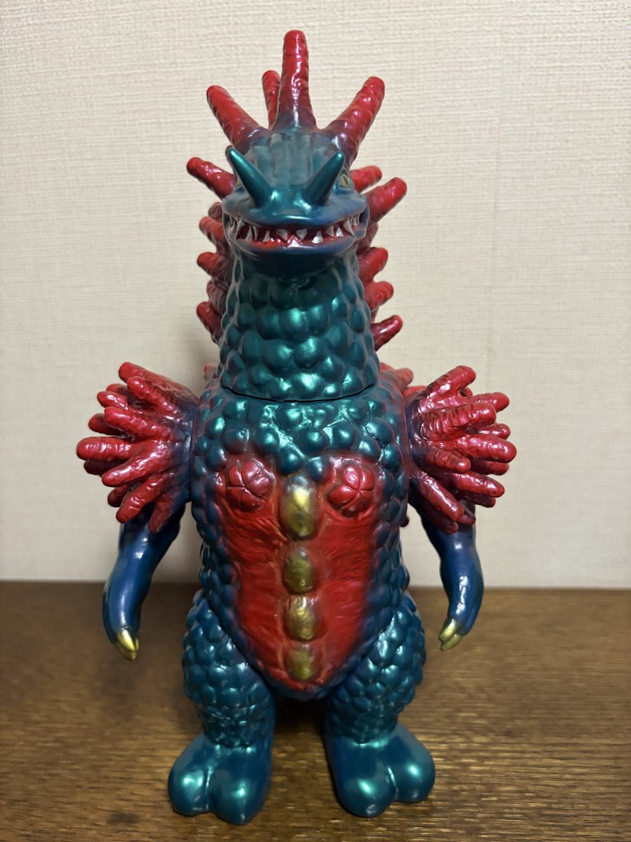 runnershigh2049's tweet photo. マーミットさんより
ベロクロン二世届いた
このユルい感じやっぱイイなすごく好き　再販ありがとうございます　ヒッポリト買い逃したので再販ゆっくり待ってます。🙂 https://t.co/alWGwt4AM9