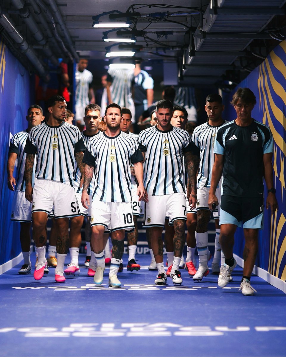 fifaworldcup_es's tweet photo. El túnel 🇦🇷

#CopaMundialFIFA https://t.co/TPEh0MaXbM