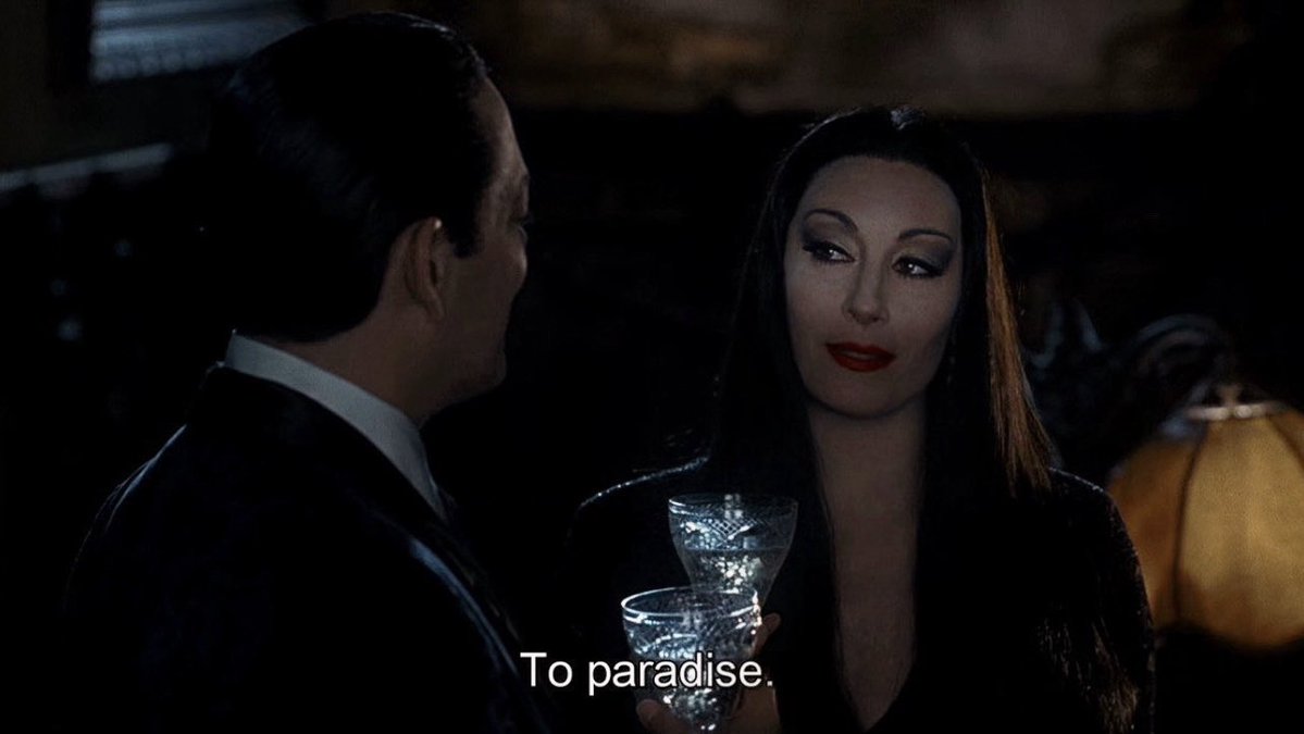 wildflowerdaysi's tweet photo. The Addams Family (1991) https://t.co/6y4om2nYcP