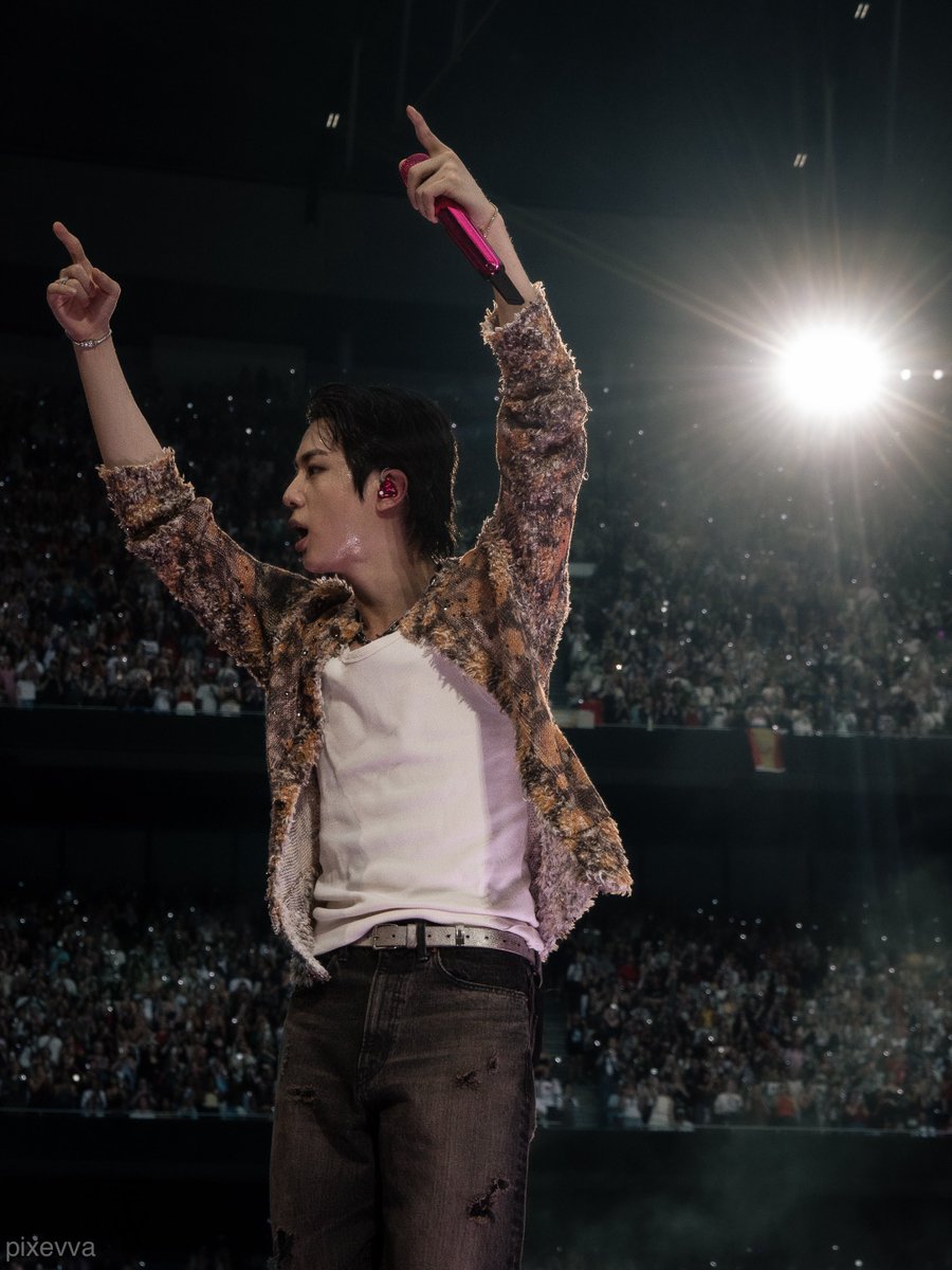 pixevva's tweet photo. Jin
BTS WORLD TOUR ARIRANG in London D2
📸 @pixevva

#방탄소년단 #BTS
#BTS_WORLDTOUR_ARIRANG
#Jin #진 https://t.co/colikBbVMO