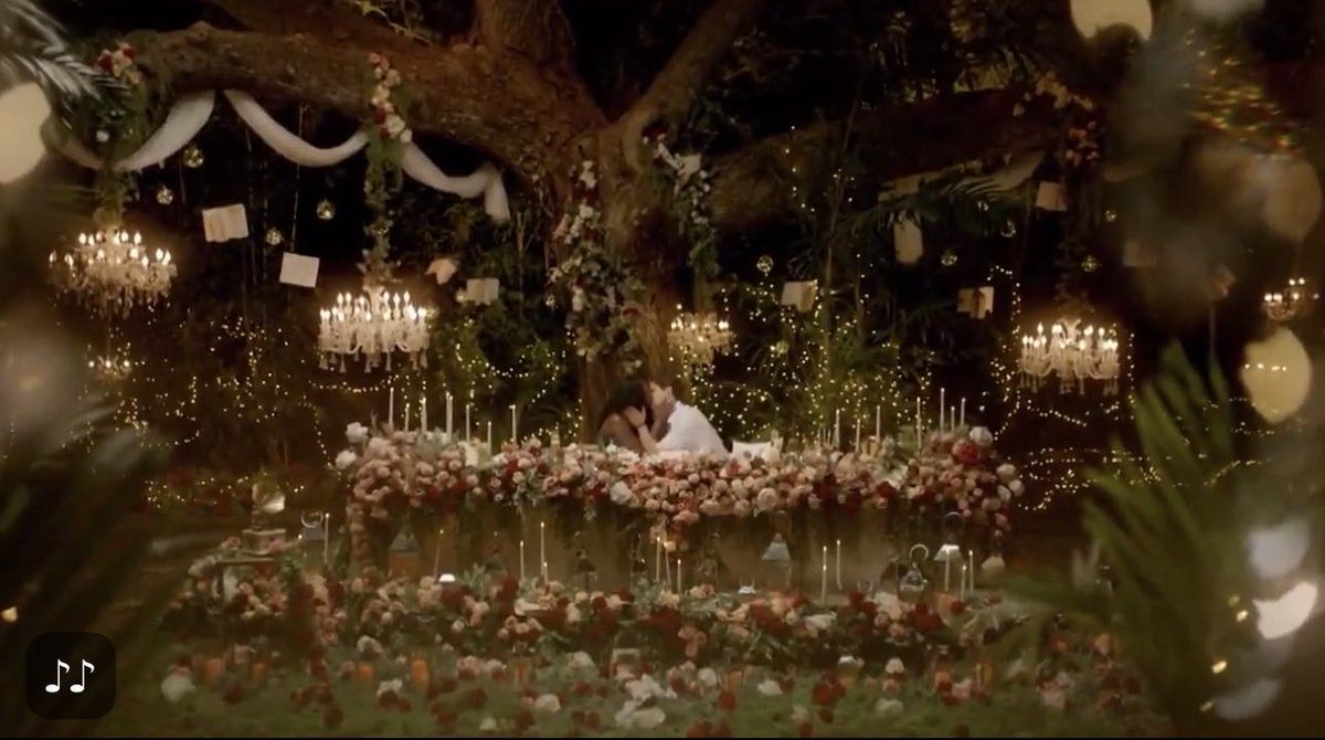 mmb4rtv's tweet photo. A ROYAL LOVE STORY FR!!! https://t.co/wpkk7DO2BJ