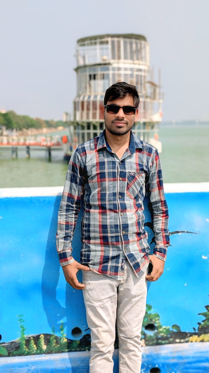 Umangsinghcm's tweet photo. 🎉🎂 आज मेरा #जन्मदिन है। 🎂🎉

ईश्वर का हृदय से धन्यवाद, जिन्होंने मुझे जीवन का एक और सुंदर वर्ष दिया। 🙏

मेरे माता-पिता, परिवार, गुरुजनों, मित्रों और सभी शुभचिंतकों का स्नेह, आशीर्वाद और विश्वास ही मेरी सबसे बड़ी ताकत है।

आप सभी का प्यार और आशीर्वाद हमेशा बना रहे। ❤️ https://t.co/a0taBfmftJ