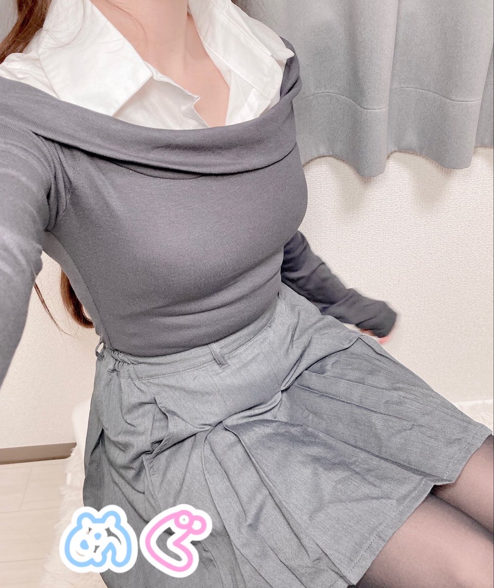reada_yo7's tweet photo. *: . レイヤード風コーデ  ・:* 

まさかの干しいもリストから!!- ̗̀🎁  ̖́-嬉し(.ˬ. ) 
https://t.co/nrNb0hvuj4

これからヘビロテしていきます *゜
感謝(^ ̥_  ̫ _ ̥^)

⌢🥖⌢⌢⌢୨୧⌢
    #めぐ劇場
 #ootd  #outfit
⌣⌣⌣⌣ 🐣⌣⌣ https://t.co/SWkhGAaaFt