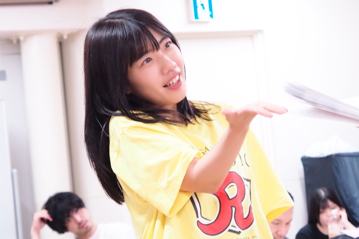 e_miiil__'s tweet photo. 本日もお約束お待ちしております！舞台ご予約、応援札ご注文は固定ポストのリットリンクより

お約束してほしーの、会えるってお約束！ https://t.co/gau5idf7JH