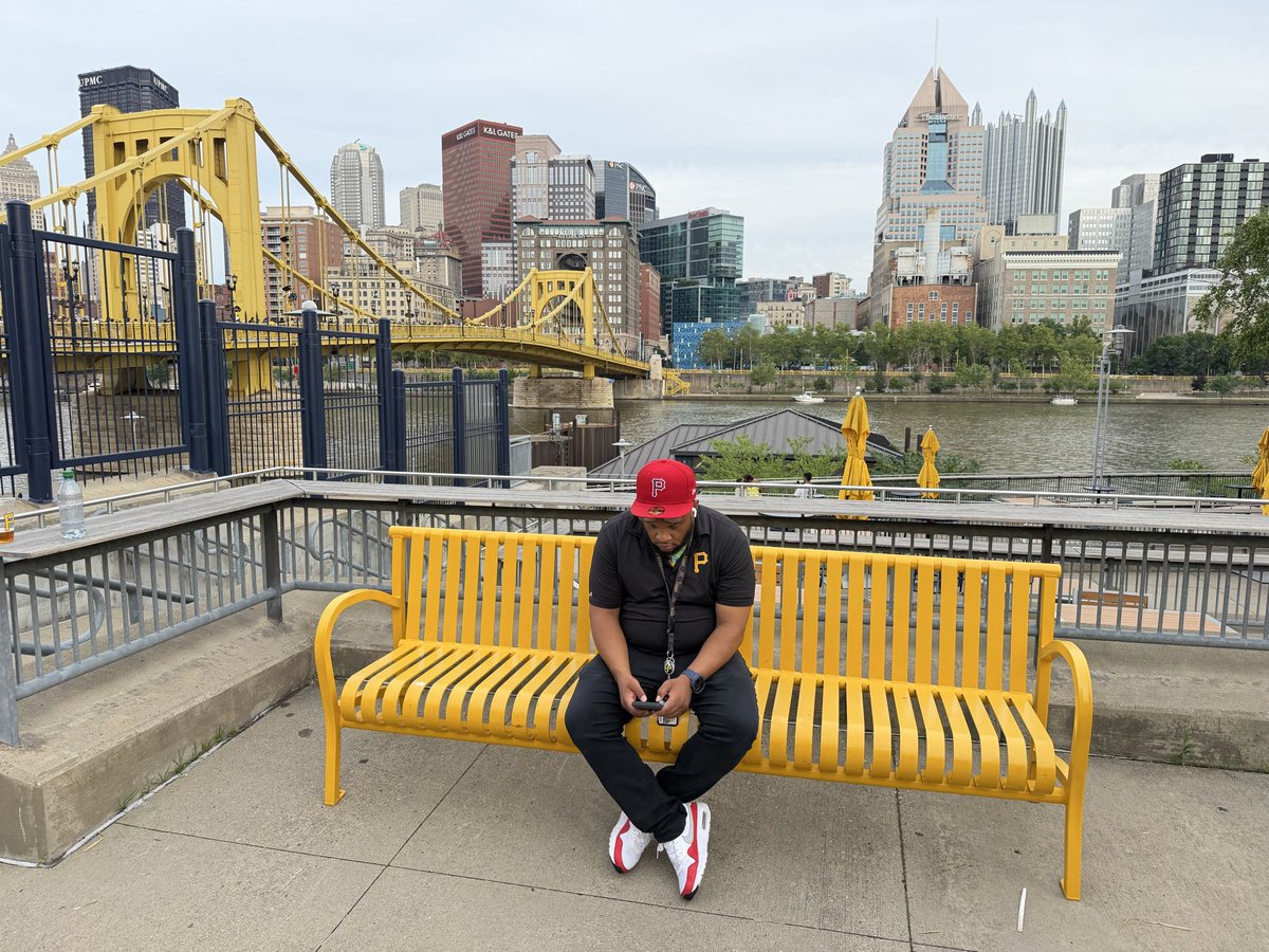 MainEventPrick's tweet photo. Prick reveal #Pirates #burgh https://t.co/hFGzepHDal