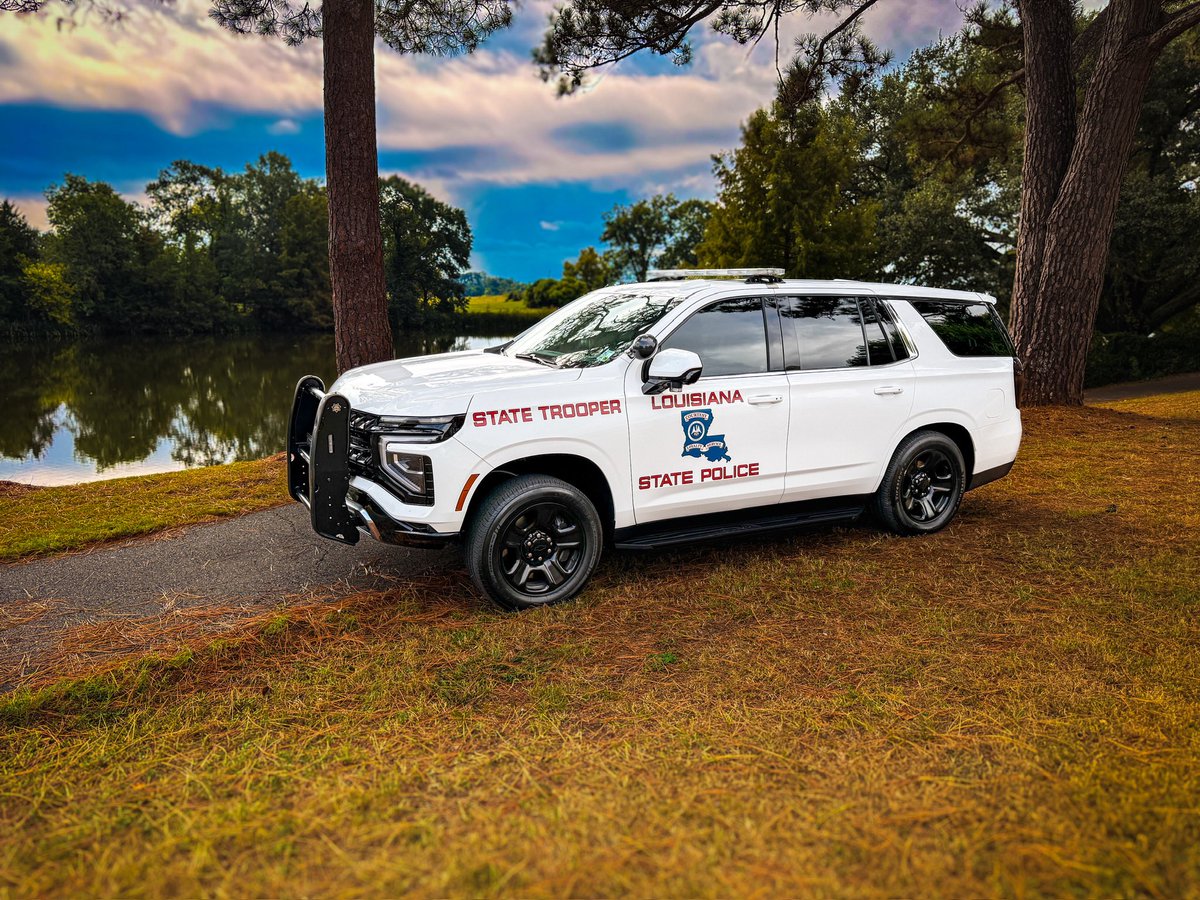 LAStatePolice's tweet photo. Louisiana’s beauty is everywhere.

Help showcase our great state by voting for Louisiana State Police in the AAST Best-Looking Cruiser Contest.

Vote through July 13:
https://t.co/YdHqX5VaK5 https://t.co/4milTWGXtm