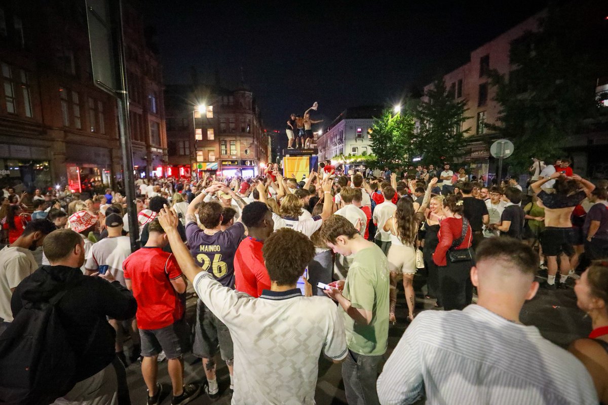 aspmcr's tweet photo. Hundreds of fans took to the square in the Northern Quarter this morning after the 2-1 win against Norway.

Some of which will be spending the rest of celebrations in a cell. https://t.co/1wmVzvdVIQ