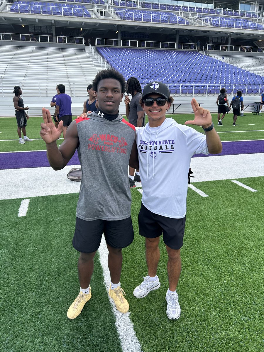 Zaydrianj08's tweet photo. Had a good time today at the @TarletonFB  football camp thank you @Coach_Benitez1 and @CoachTateW for a having &amp; working with me! @CoachStimp @TheWacoFB @coachbrown254 @CoachEMartinez_ https://t.co/oL2Hzqat9F