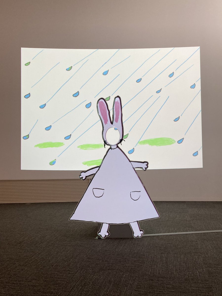 Katako_chan_'s tweet photo. 小さい頃から大好きな絵本の原画が見られるとの事で行って来た。
やっぱり可愛い🩷
ぬいぐるみまで買ってしまった❣️
#西巻茅子
#姫路文学館 https://t.co/7lpBaaACBJ