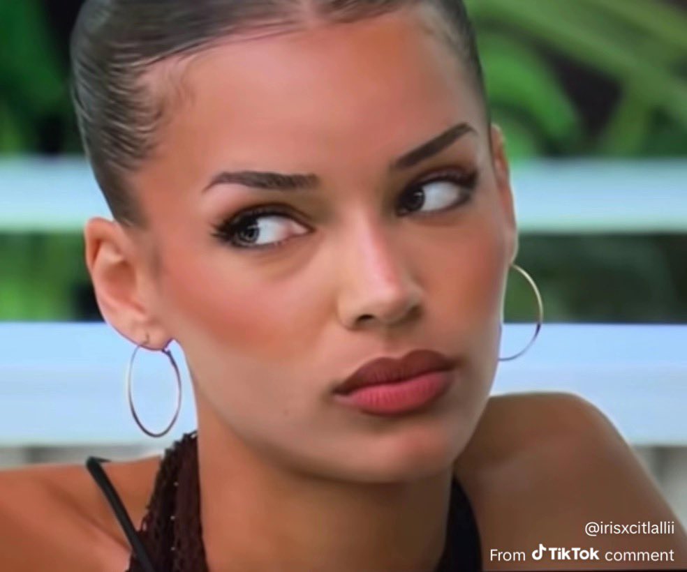 aniya’s publicist is the new HOH 🔑 tweet media