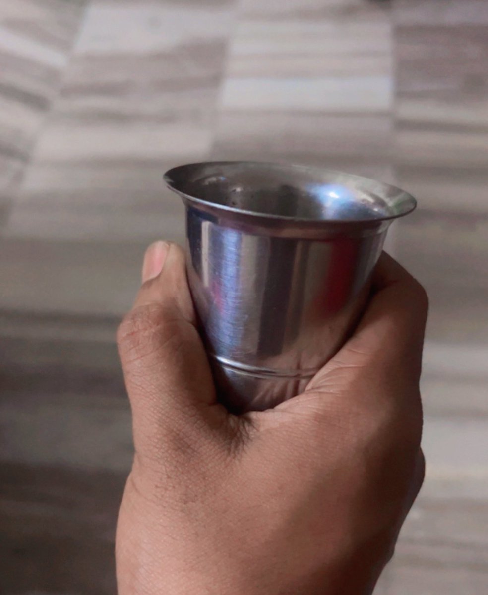 AlwaysVasuDev's tweet photo. @sriniksv Andhariki CHAI eyy anna 🤝 https://t.co/xMSpD94CgI