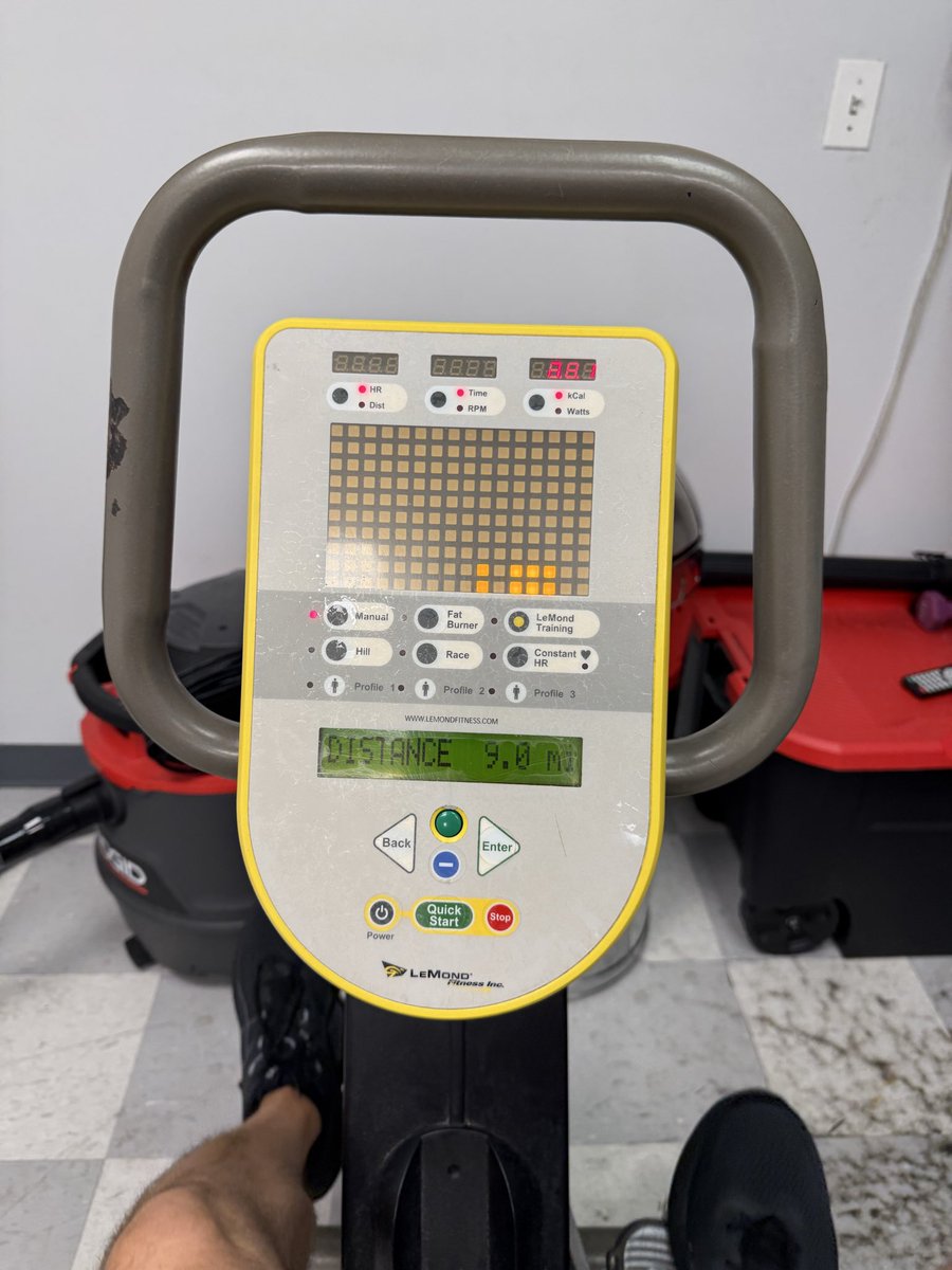 FFLinx's tweet photo. #UnderdogCardioClub 60 https://t.co/PLmerhQKpd