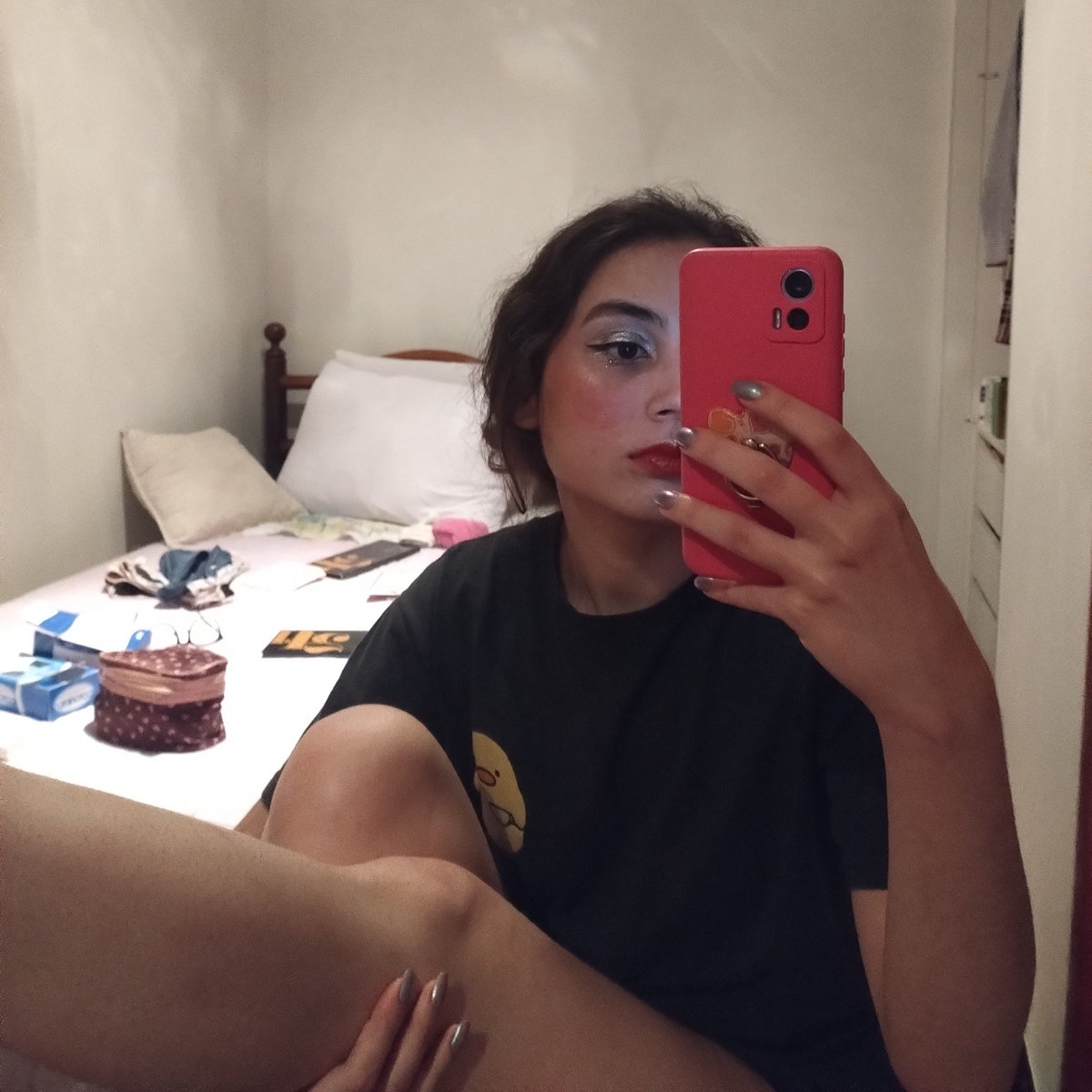 iza is a showgirl ★ tweet media