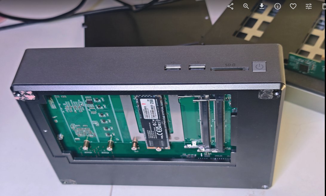 ガジェット売る。引用ぶら下げ ① 訳ありXikestorのクアッド10G NASの