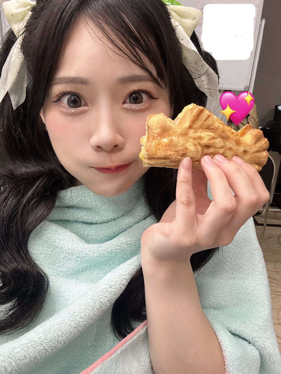 ishiiami914's tweet photo. 私、コンパルに続いて、新たな大好きな食べ物が増えました...
福岡のむっちゃん万十です！🥺🥺♡
まだ福岡にいる人絶対絶対食べて！！！ https://t.co/Z3dFTgeAJk