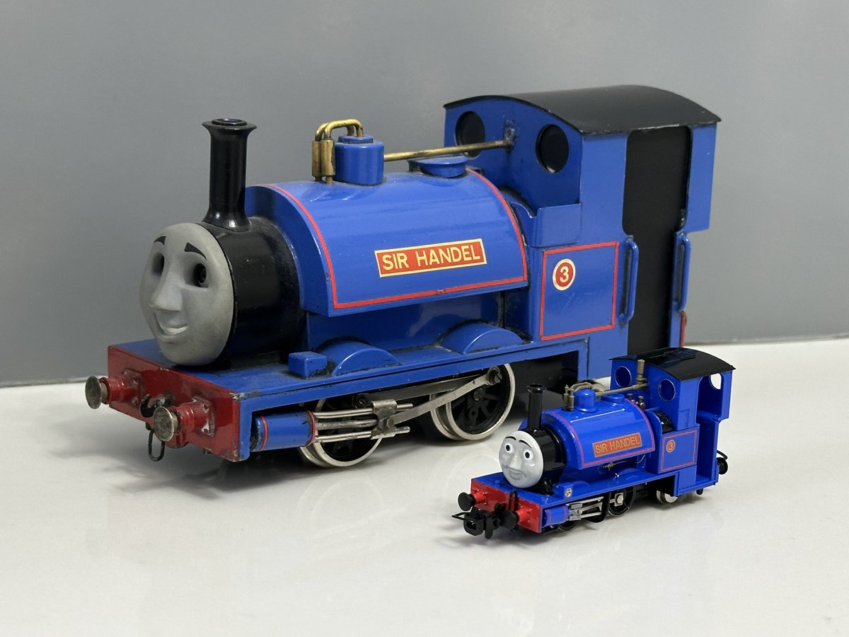 Thomas Merchandise tweet media