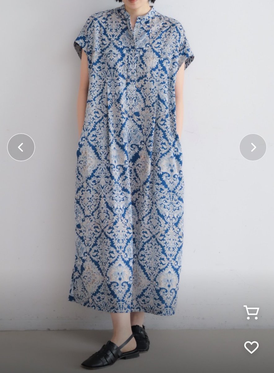 Ho77e's tweet photo. 自由が丘に行って、セールに浮かれて色々買ってきちゃった。今年の夏のお買い物はこれにて終了です。
・ノンブルアンペールのペイズリー柄ワンピース
・ディニテコリエのTシャツ https://t.co/jPF4qg9OCP