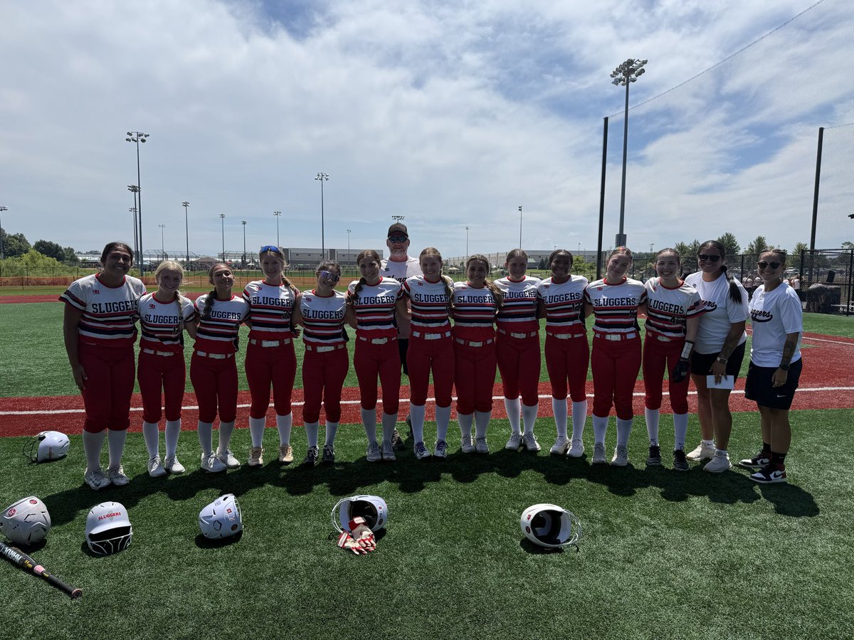 EllaGalvan2029's tweet photo. Finished pool play in 1st place going 4-0 at the LP4U Tournament! πͺπ₯
Had the opportunity to come through for my team with a walk-off grand slam to seal a 9-5 win in our final pool game! Grateful for an awesome day with this team and excited for bracket play tomorrow.
Tournament Pool play Stats:
.444 AVG | .500 OBP | 1.000 SLG | 1.500 OPS | 4 H | 2 Double | π£ HR | zero SO
@aliekennedy47 @kinziehansen @tagupSoftball @D1Softball @LineDsoftball @ExtraInningSB @BadgerSoftball
#ClassOf2029 #Softball #Recruiting #StudentAthlete #Catcher #FirstBase