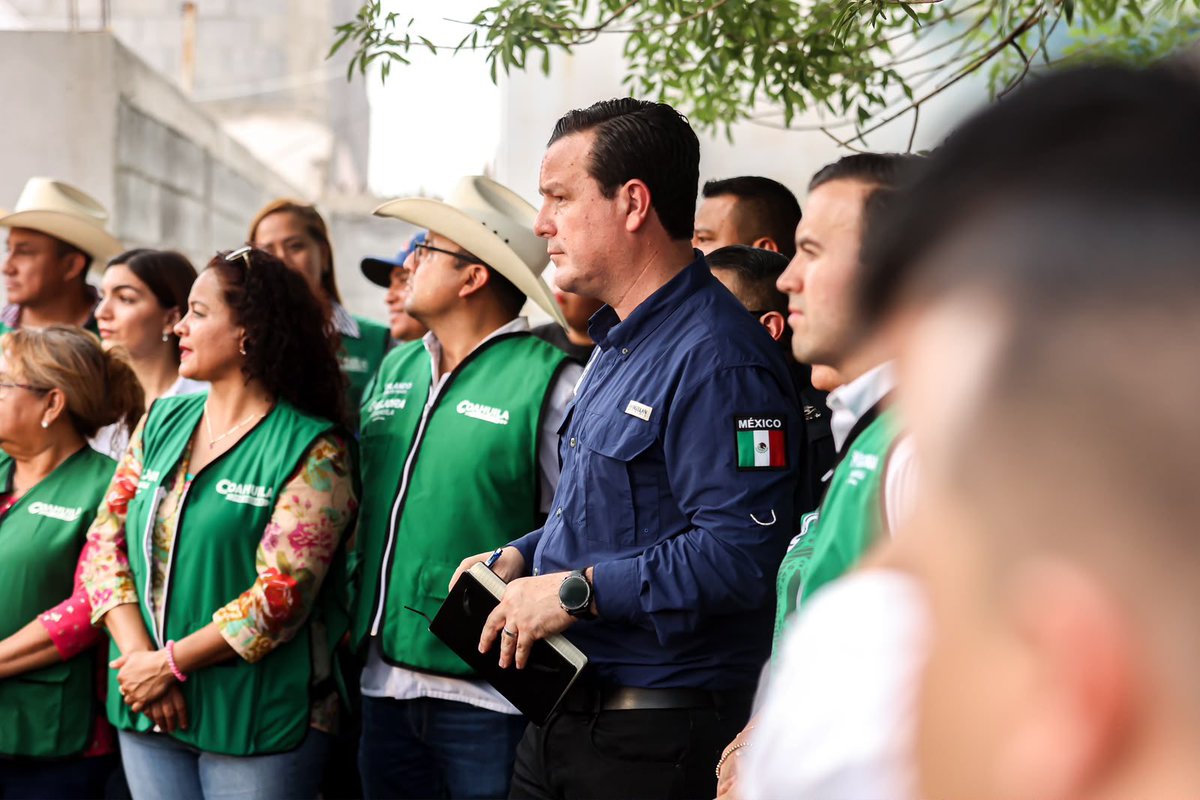 FedericoFdzMx's tweet photo. #ATuColoniaLaCuidamosTodos
📍#Frontera, #Coahuila. https://t.co/4lmWUWwwFb