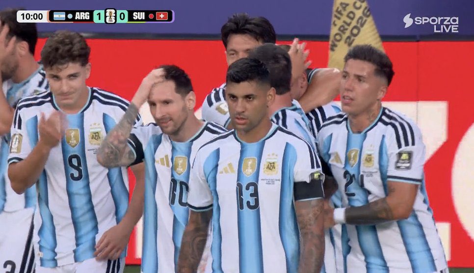 theberneese's tweet photo. GOAAAAAAAL MARC ALLISTER WE ARE WINNING THE WORLD CUP OMG😭❤️ https://t.co/4G983h6lj5