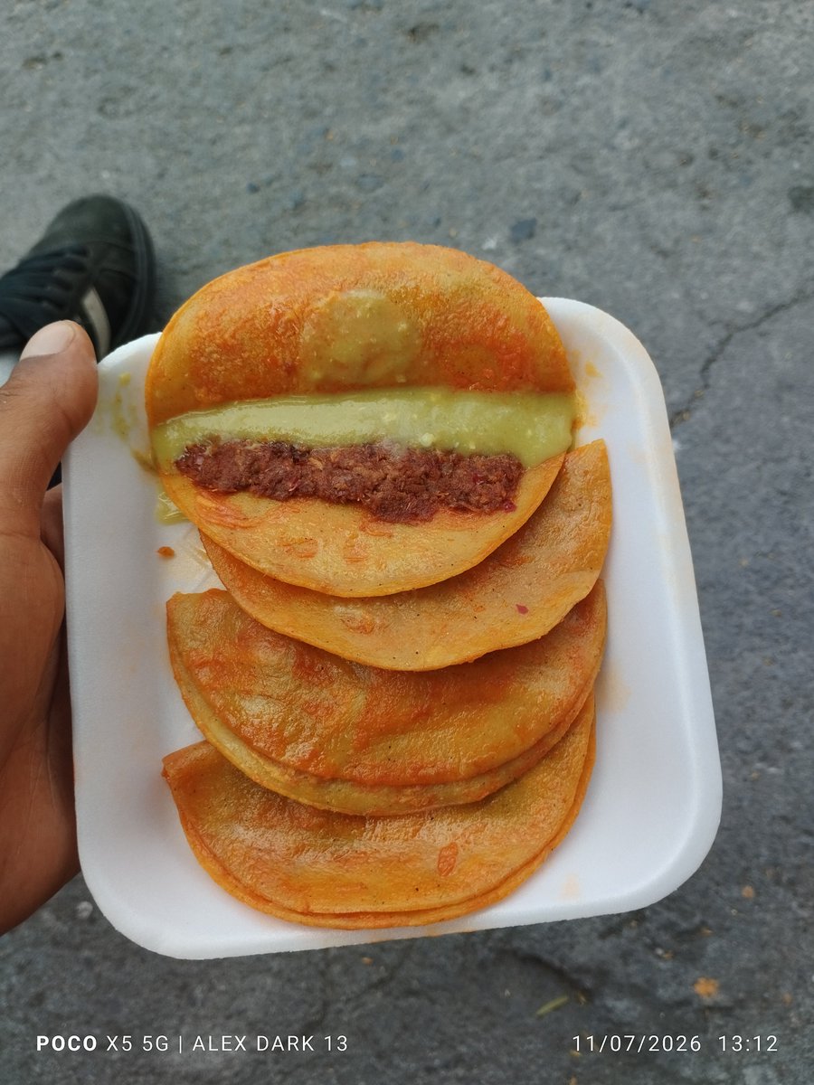 AlexJimbo13's tweet photo. Gran Sábado Fresco ⛅🥭🍉🍍🌮 https://t.co/k8miYSpeT7