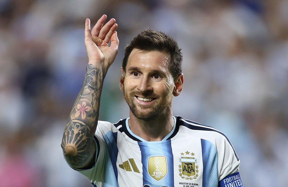 EPL World tweet media
