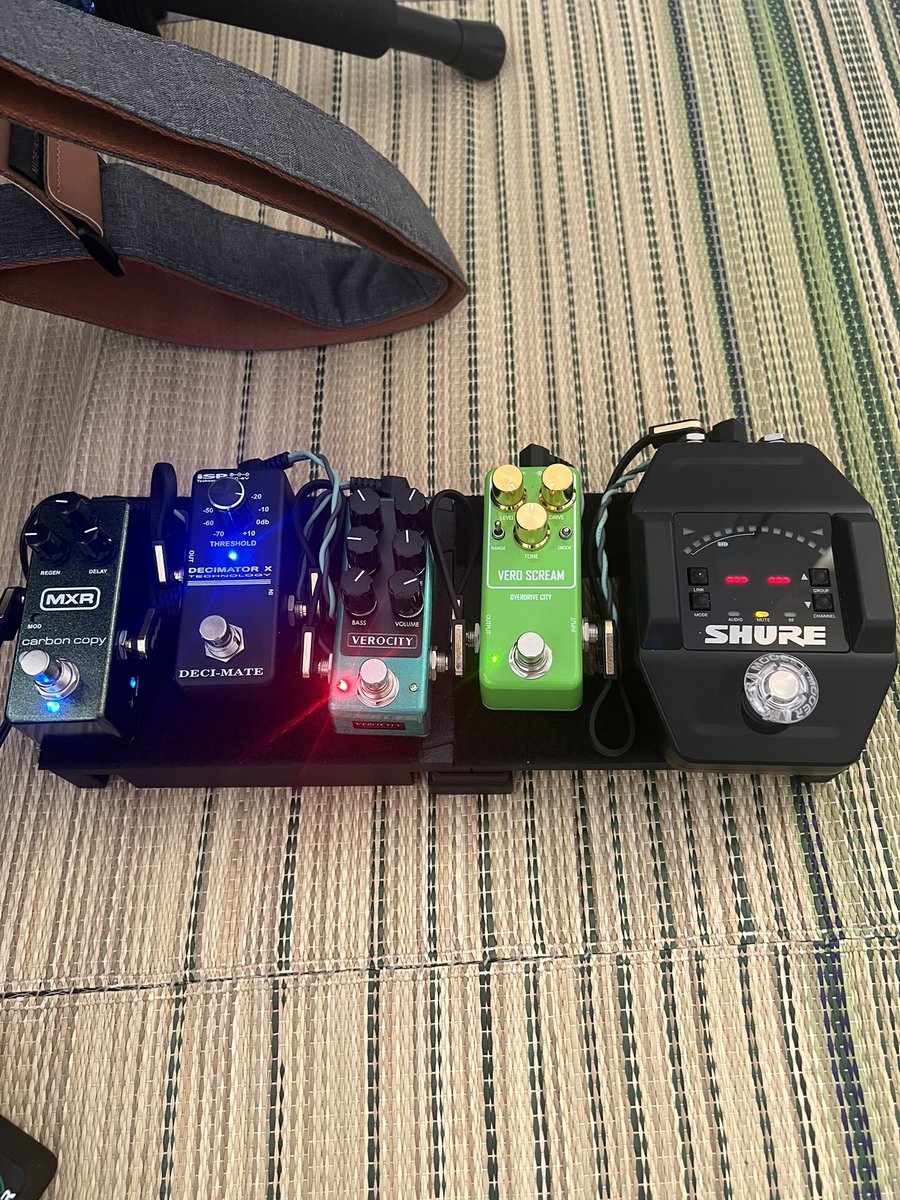 nanastring_gt's tweet photo. VeroCityのA-sizeでミニボード作りました😀
五一五丸の歪みが最高なのはもちろんのことですがギターのボリューム絞ると結構クリーンな音も出るので気に入っております😊
#VeroCity https://t.co/UmYI7IdZt1