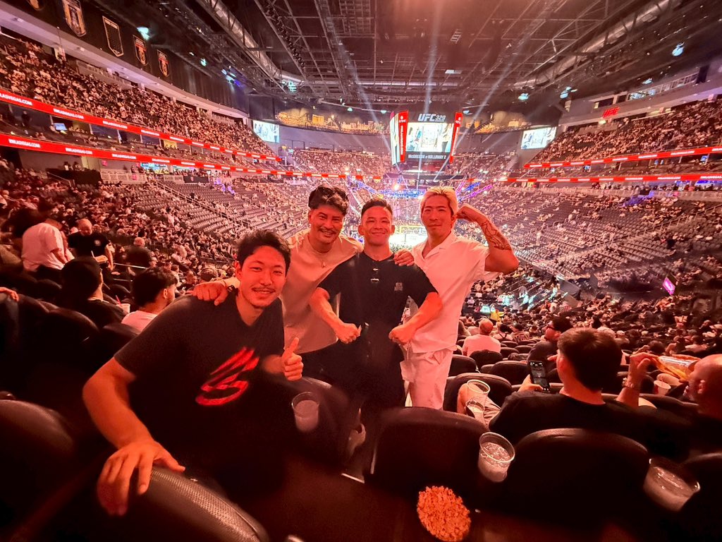 waragyah's tweet photo. UFC329を観にラスベガスT-mobile arenaへ⭐️ https://t.co/H97BflX5z8