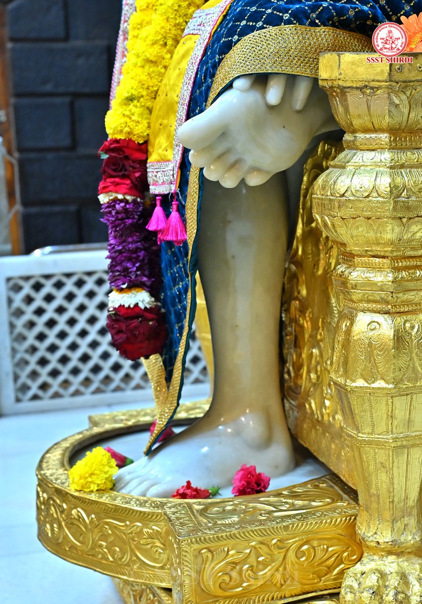 SSSTShirdi's tweet photo. *!! ॐ साई राम !!*
*श्री साईबाबा संस्थान विश्वस्त व्यवस्था,शिर्डी*
*!! ॐ Sai Ram !!*
*Shri Saibaba Sansthan Trust, Shirdi*
≈≈≈≈≈≈≈≈≈≈≈≈≈≈≈≈≈ 
*आरती :-शिर्डी माझे पंढरपुर*
*रविवार १२ जुलै २०२६*  
*Aarti :-Shirdi Majhe Pandharpur*
*Sunday 12 July 2026* https://t.co/z7kuFyTADI