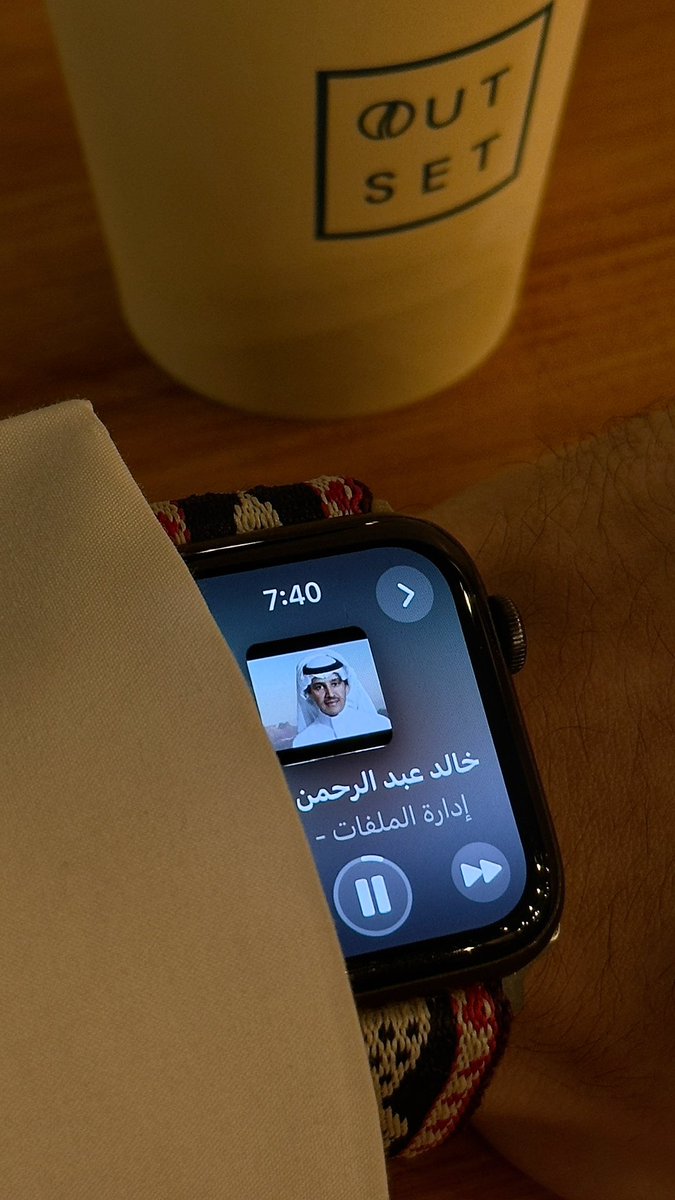 3m3ji's tweet photo. تعال ضم الشوق في قلب ناداك 
صبّح على قلب تحرّى حضورك . https://t.co/YCbUzMMGWU