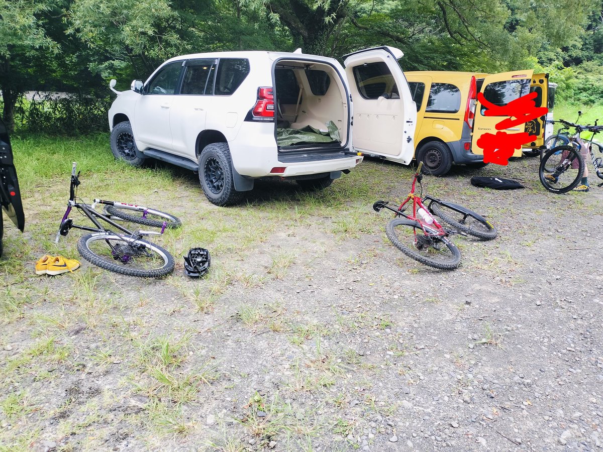 tomotomo314's tweet photo. 今日もMTB。 山は良い。 https://t.co/3pTu3ETw2W