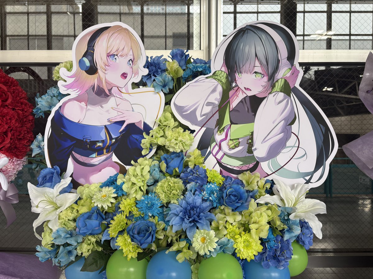 KJun_sub518's tweet photo. HoneyWorks feat. #ハコニワリリィ の
#アニサマ 2026 DAY3 出演を祝して
ハコ船有志一同からフラワースタンドを贈らせていただきました！

素敵なイラストは、ニリツさん（#Ann_NH ）にお願いしています！

企画に参加いただいた方、関係者各位 ありがとうございました！
#はなしごと https://t.co/nhr8jQ8TOw