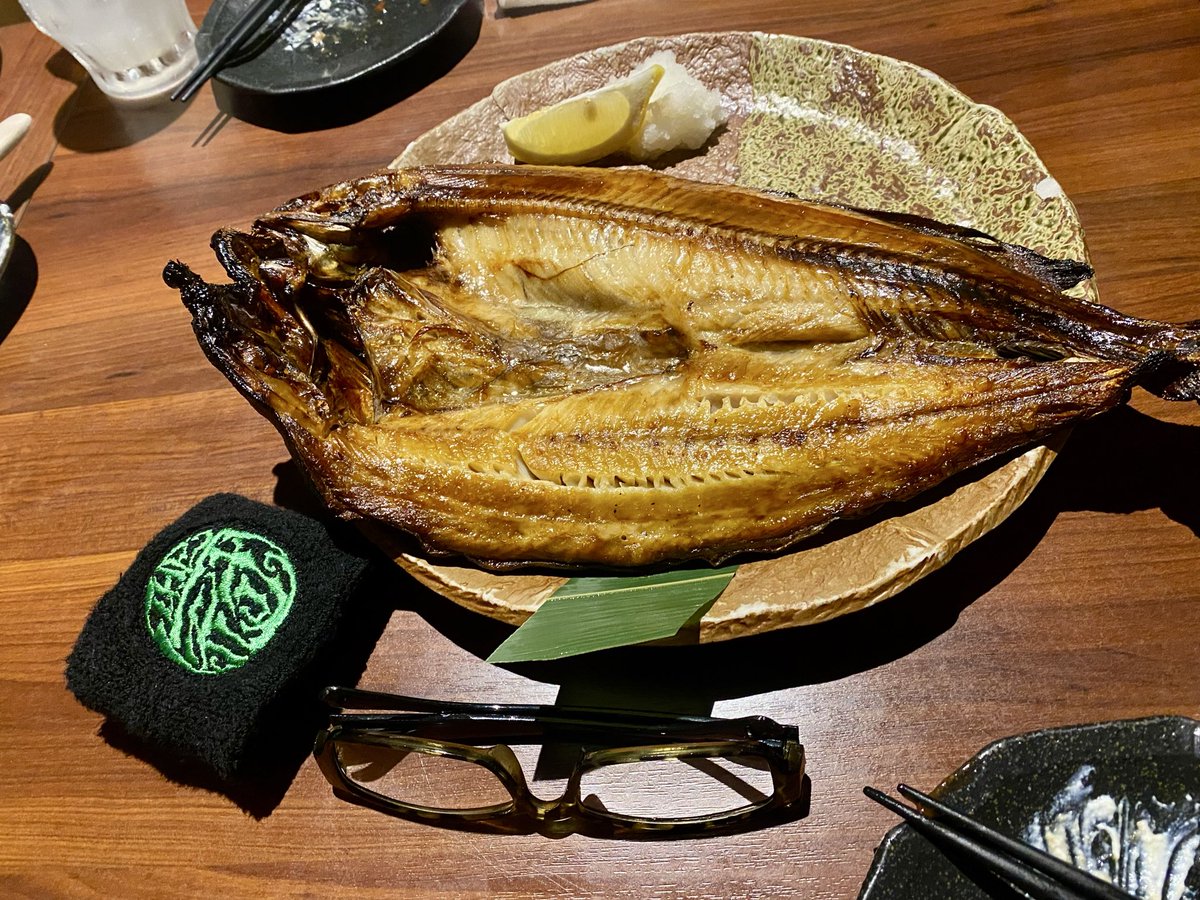 KANAP9's tweet photo. ライブ後の打ち上げ～
やっぱり海鮮は食べておかないとね😊
ホッケの大きさに北海道を感じました！
キレイに完食🐟 https://t.co/eTPpBED9np