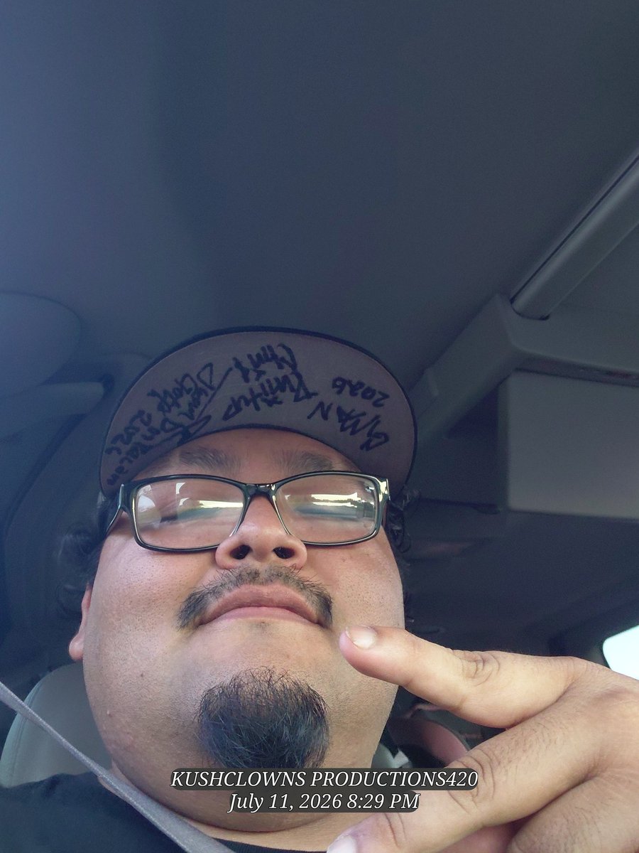 TANKONEXONLY's tweet photo. GOT MY HAT SIGNED BY SOME LEGENDS ๐ซก๐ฅ๐๐ฏ
LFGGGGGGGGGG
@ItzGMan713 #juangotti #runitupchris
All Music Platforms https://t.co/VuJBXBxdcf