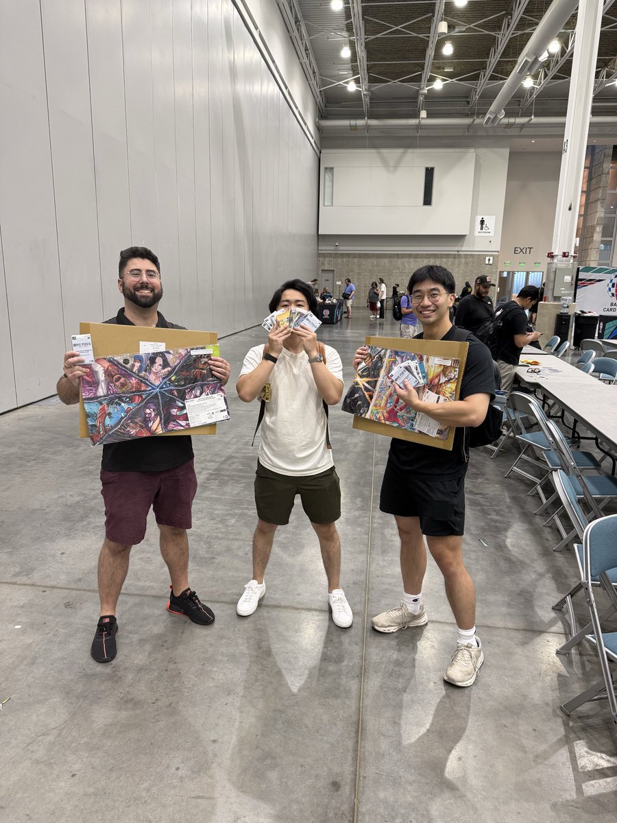 chewwiiTCG's tweet photo. Shoutout to Ottawa Barto Club for SWEEPING Virginia. I cannot believe I drove 15 hours to watch a locals between @Ty1erama and @Berzerk929TCG for 1st and 2nd in TC

I got 4th in the regionals too which is cool. Prizing looks unreal. Matchups below https://t.co/LcblIfo7p9