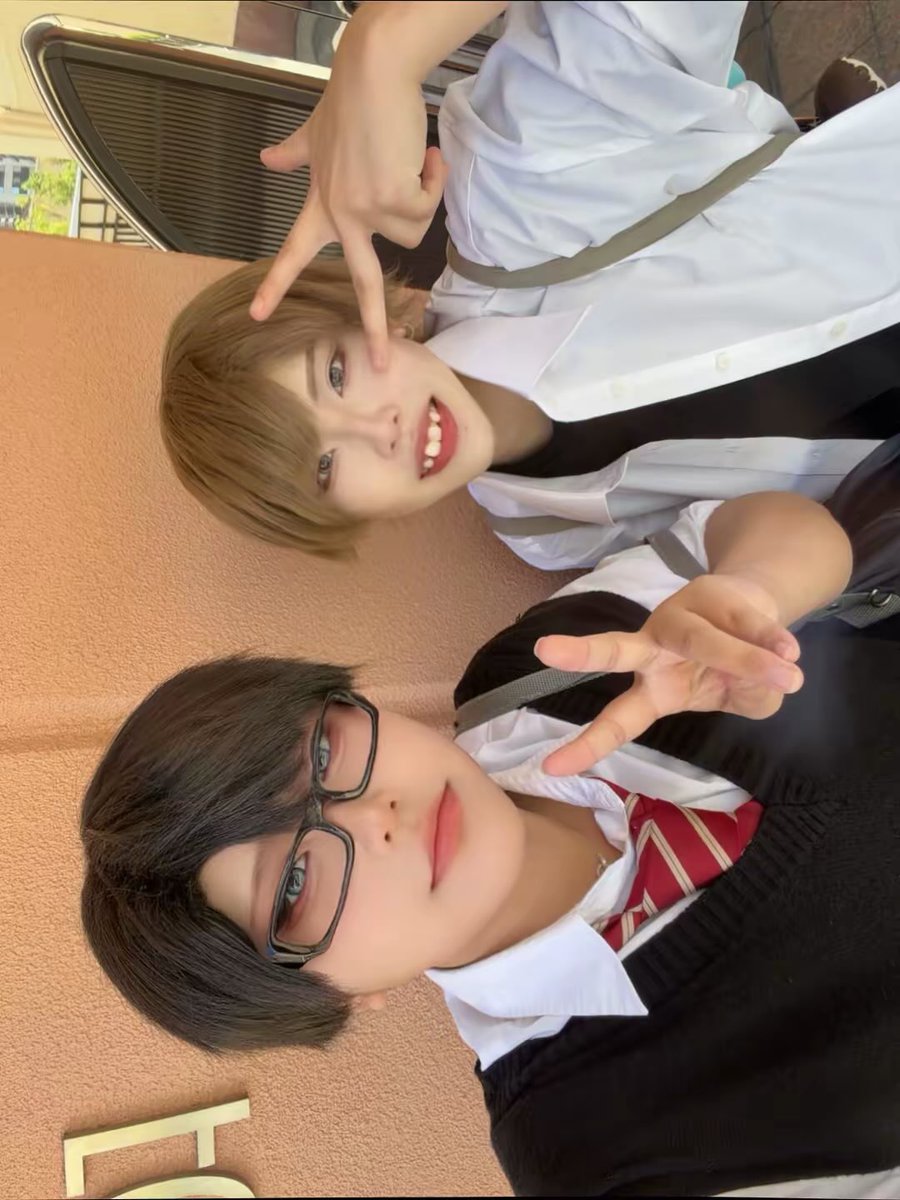 inacos0712's tweet photo. 誕生日インパ〜！！！
ギャル男と真面目〜 https://t.co/wJ74o7g9MW