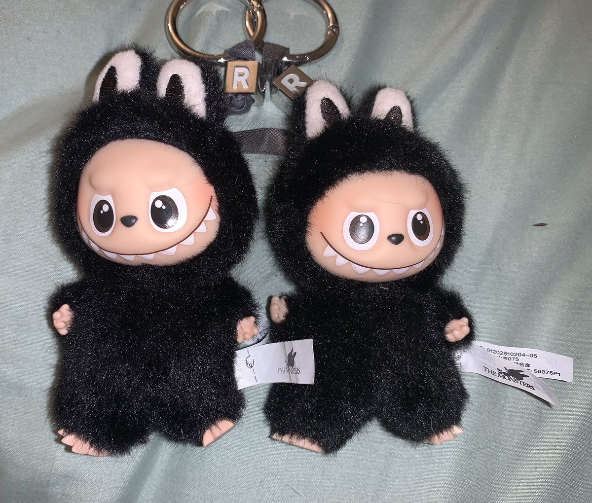 Outdated_Ram's tweet photo. The blind and me don’t pay attention when I watch documentary in the future and past. But there were two Richard. Therefore they are both named Richard. Many believe left is real. I believe there’s a twin because of my blindness. Lafufu and Labubu https://t.co/M1RGYyGg3l