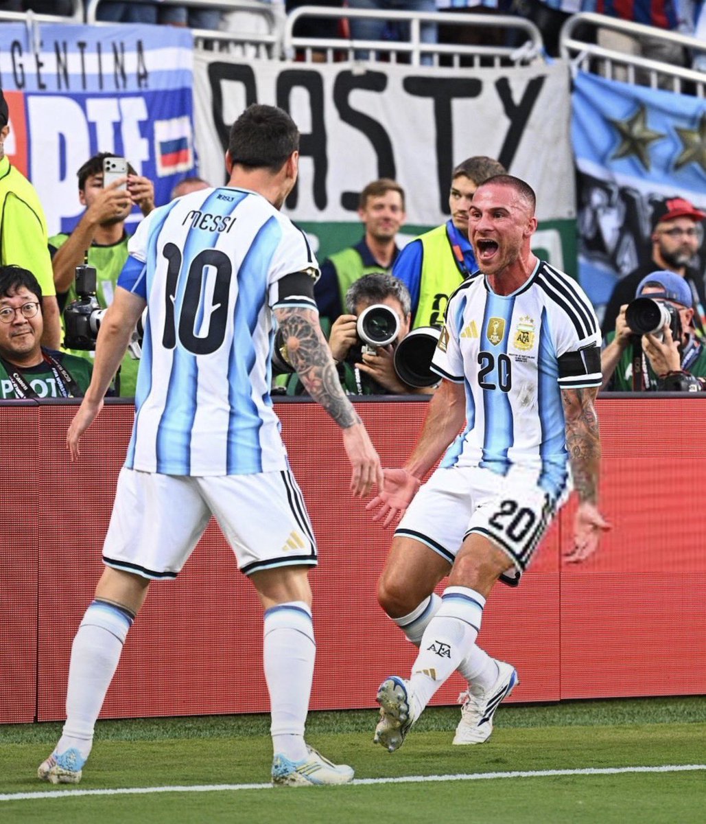 PasionSeleccion tweet picture