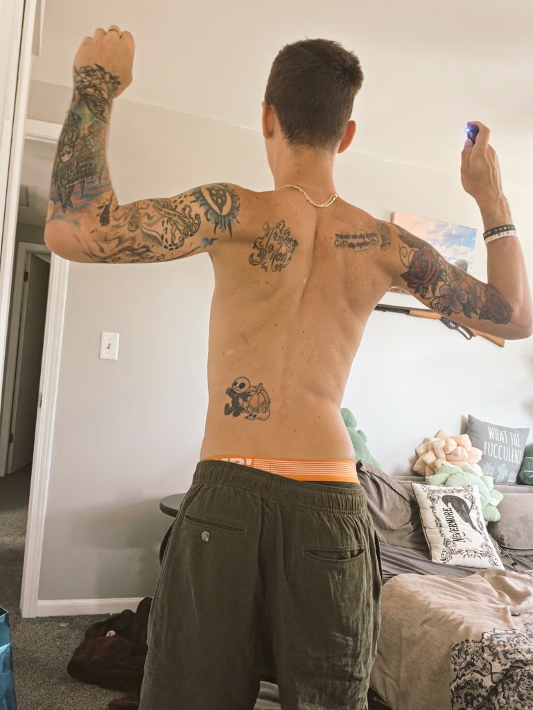 dylanmackey9370's tweet photo. Come see what I can do fown there #alpha #cashpig #requests #hungtwink #hungdom #bwc 😈 https://t.co/1hBbFpmUds https://t.co/Aqe9oCYKQ2
