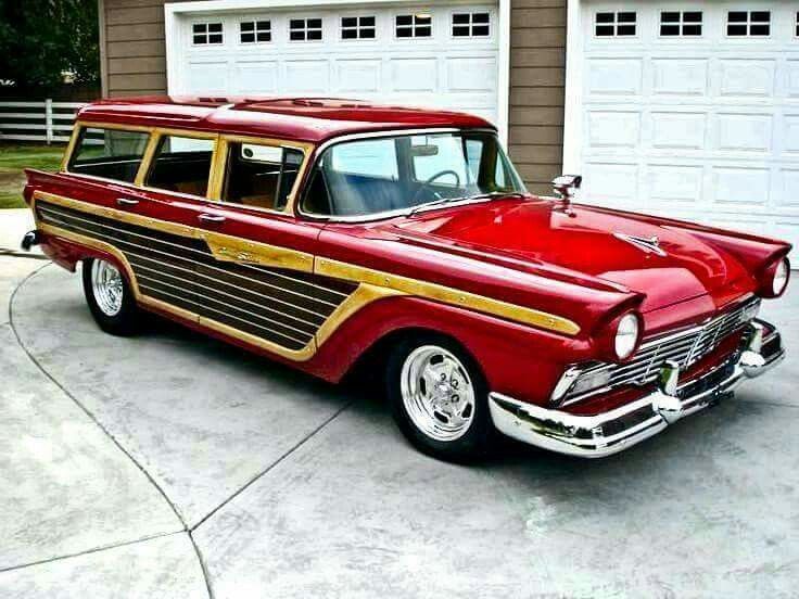 Golfer195775's tweet photo. Gorgeous car https://t.co/EWqWB2VYy8