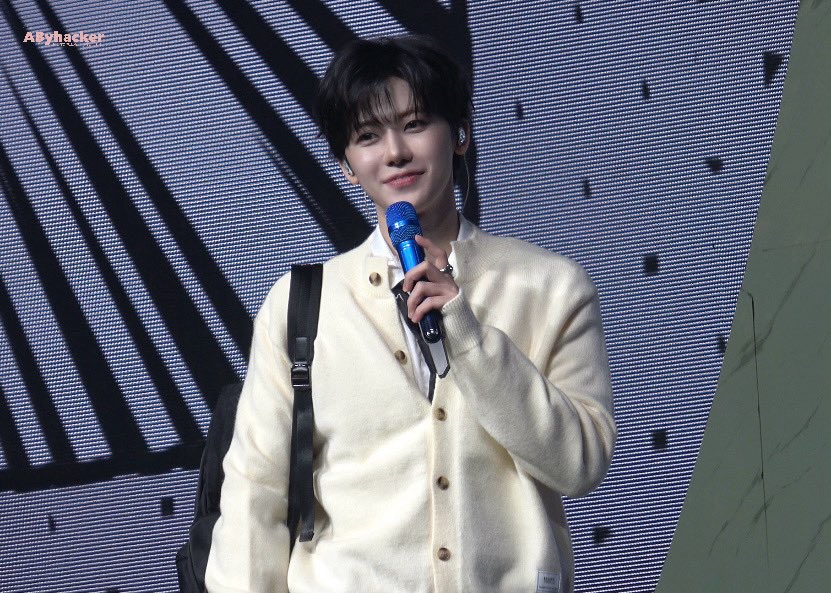 abyhacker_jm's tweet photo. 260711 DUALITY MACAU D1

#재민 #ジェミン #JAEMIN #NCT #NCTJNJM https://t.co/oXxtZfy5R5