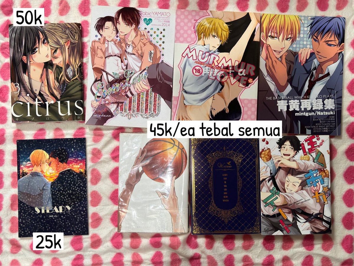 gomunarru's tweet photo. UPDT WTS baju celana dress sepatu miniatur nendoroid
Cape doll 10cm warna biru 45k, coklat &amp; kuning 35k/ea

Wts doujin bl knb aokise, snk aot eruri, animage, spoon blue loc, old xian art book negotiable

Coret merah=sold

#warunganime #warungbl https://t.co/0ij4ScBcaN
