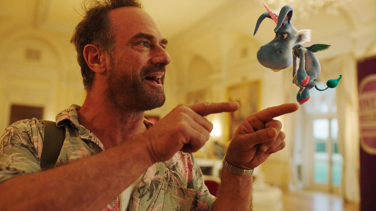 AnthonyDiPaola2's tweet photo. We seriously need to keep talking about @HappySYFY again because it was an amazing, wild, &amp; even at times emotional series &amp; I'm tired of it being ignored.

One of the BEST shows ever made &amp; I'm asking @Chris_Meloni &amp; @theunrealBT to PLEASE save this show once &amp; for all. https://t.co/X1M0UQNjZe