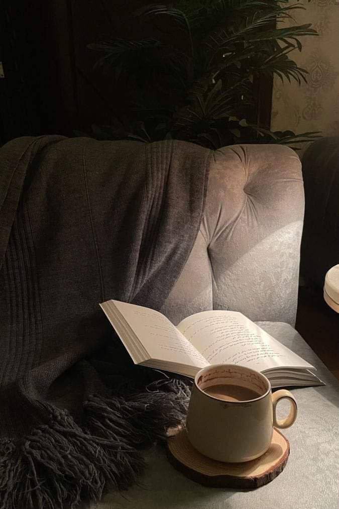 khwatr1O's tweet photo. "حينما تتعافى .. تروي القصة بشكل مختلف." 🤍 https://t.co/cQKYQdWDal