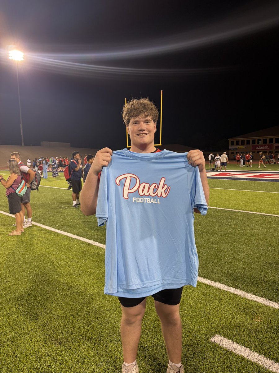 samvan_es's tweet photo. Thank you @CoachNDavisOL for an amazing camp! Blessed to announce I have been offered by CSU Pueblo! https://t.co/F4NiFJPNLf