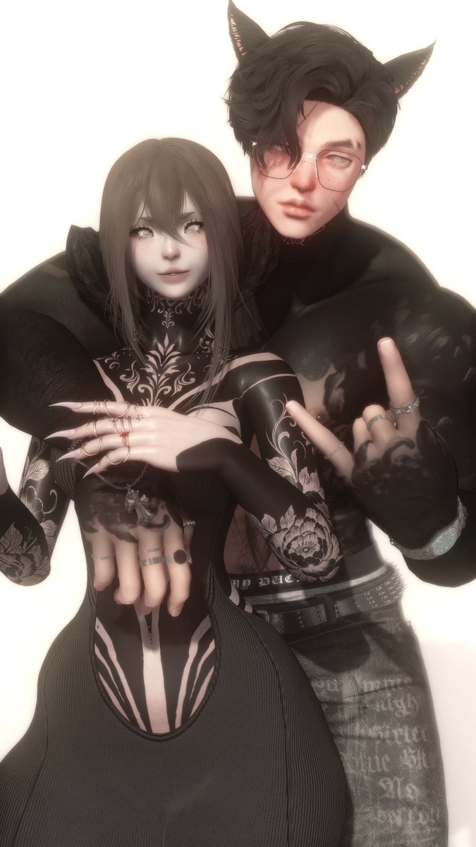 sweetdollxiv's tweet photo. Lazy Gpose of @xnoogzx and i with updatess https://t.co/CzTv1vQrD1