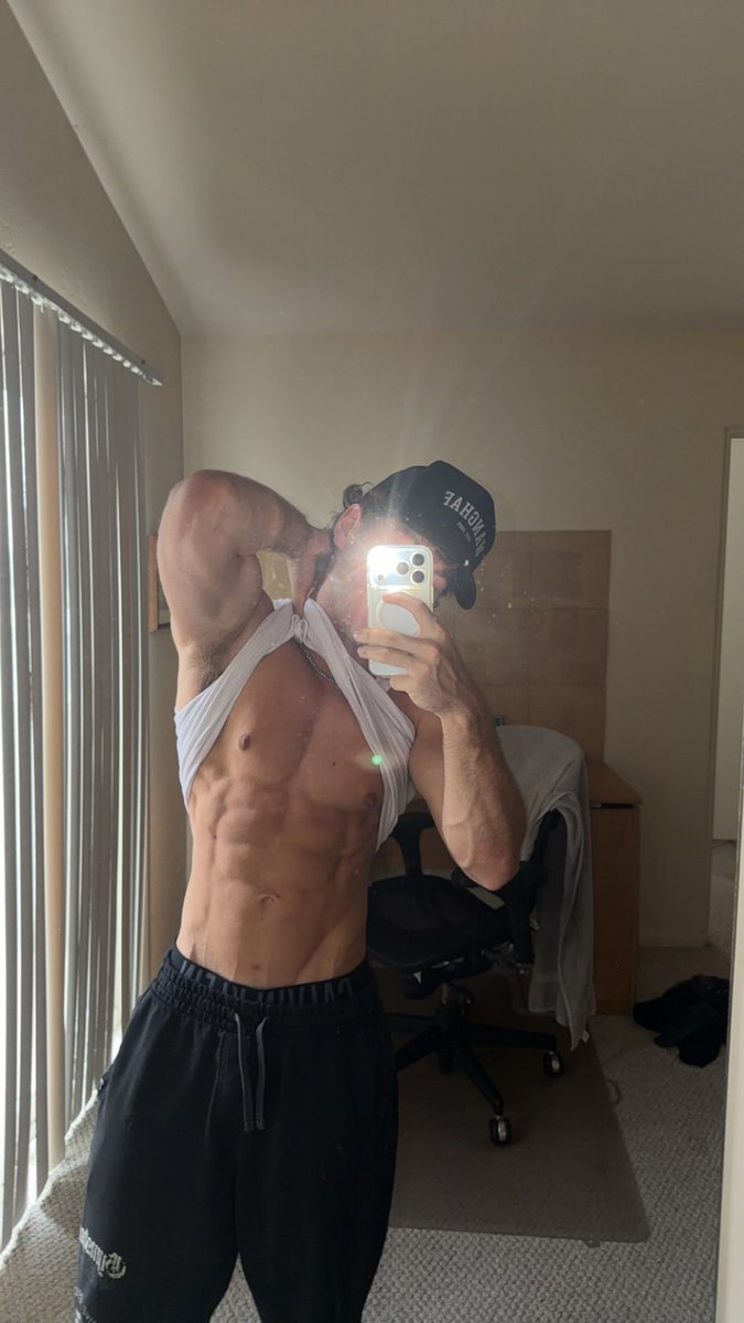 Alpha_Adam01's tweet photo. these pits make you soo weak. https://t.co/NTvLZd1eZI