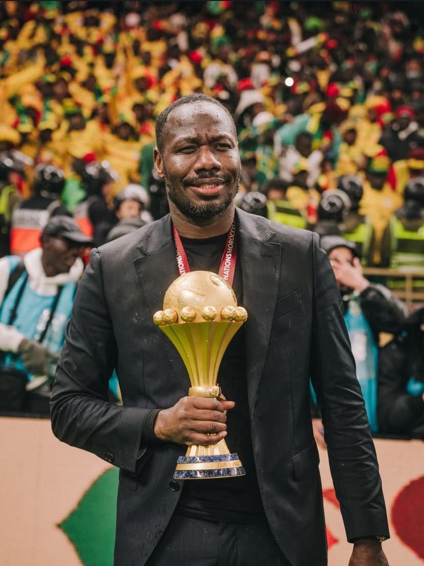 stephyves225's tweet photo. Je raconterai à mes enfants ce que tu as proposé le 18 janvier 2026 à Rabat contre la corruption.

Je t’aime, Pape Thiaw. 🇸🇳❤️ https://t.co/lyYaREYetJ